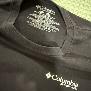 2 Columbia PFG Flag Tshirts